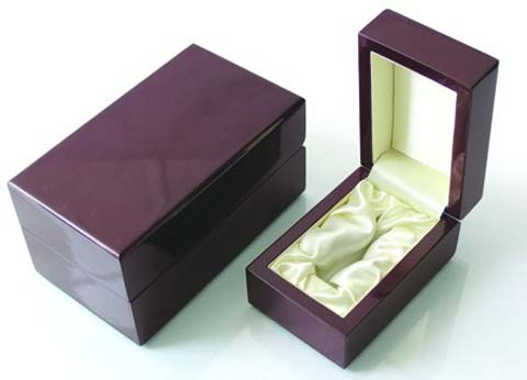 WGC-MA-0108  Perfume Box Material – MDF Flocked Fabric Lineing Gloss Finish