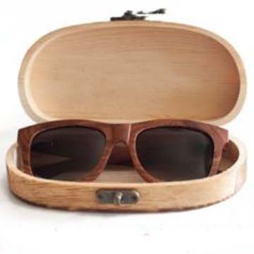 WGC-MA-0113  Spectacle frames & Box Material – Pine Wood Finish – Buff Polish