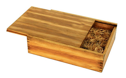 Wooden wine box with sliding lid